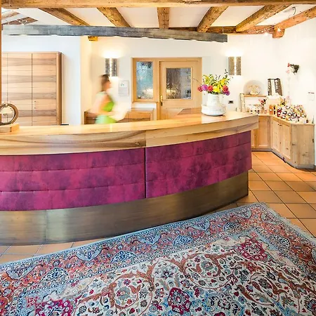 Hotel Parc Tyrol 3*